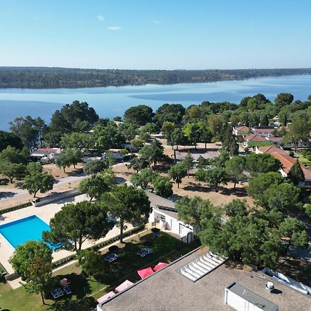 Parque De Campismo Orbitur Montargil Hotel ภายนอก รูปภาพ