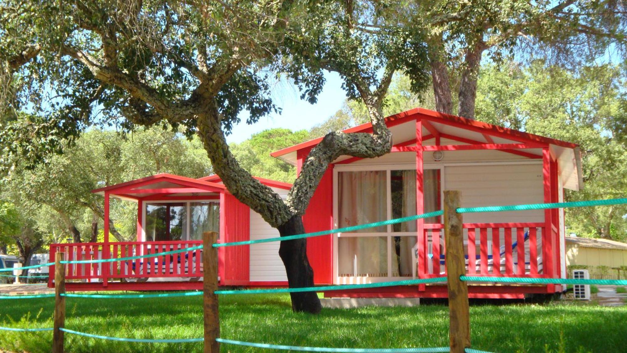 Parque De Campismo Orbitur Montargil Hotel ภายนอก รูปภาพ
